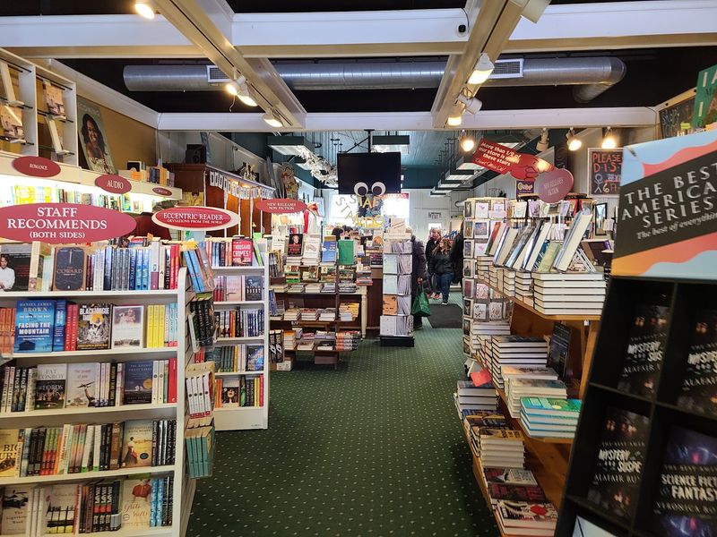 Where Michigan readers can trust the people behind the counter Where Michigan readers can trust the people behind the counter