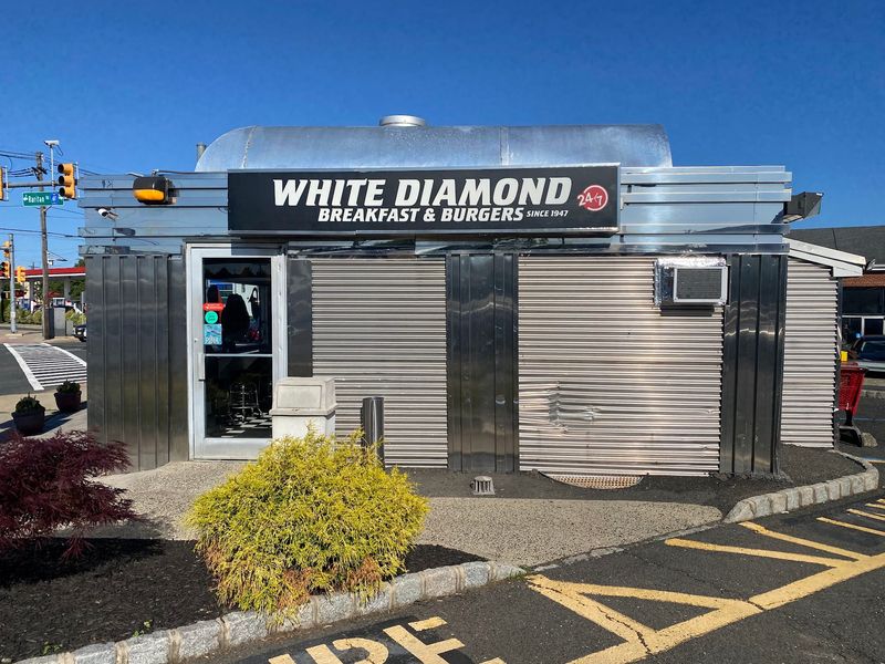 White Diamond in Clark White Diamond in Clark