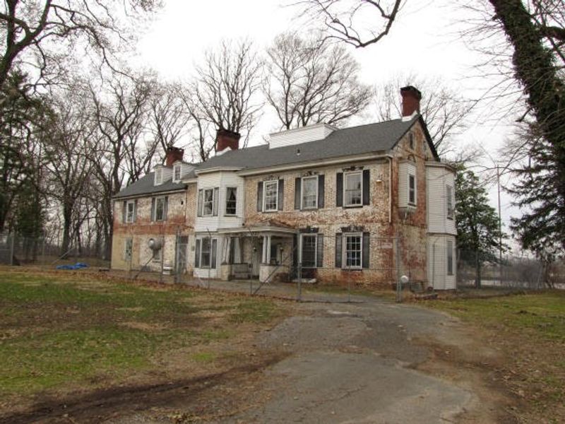 White Hill Mansion - Fieldsboro