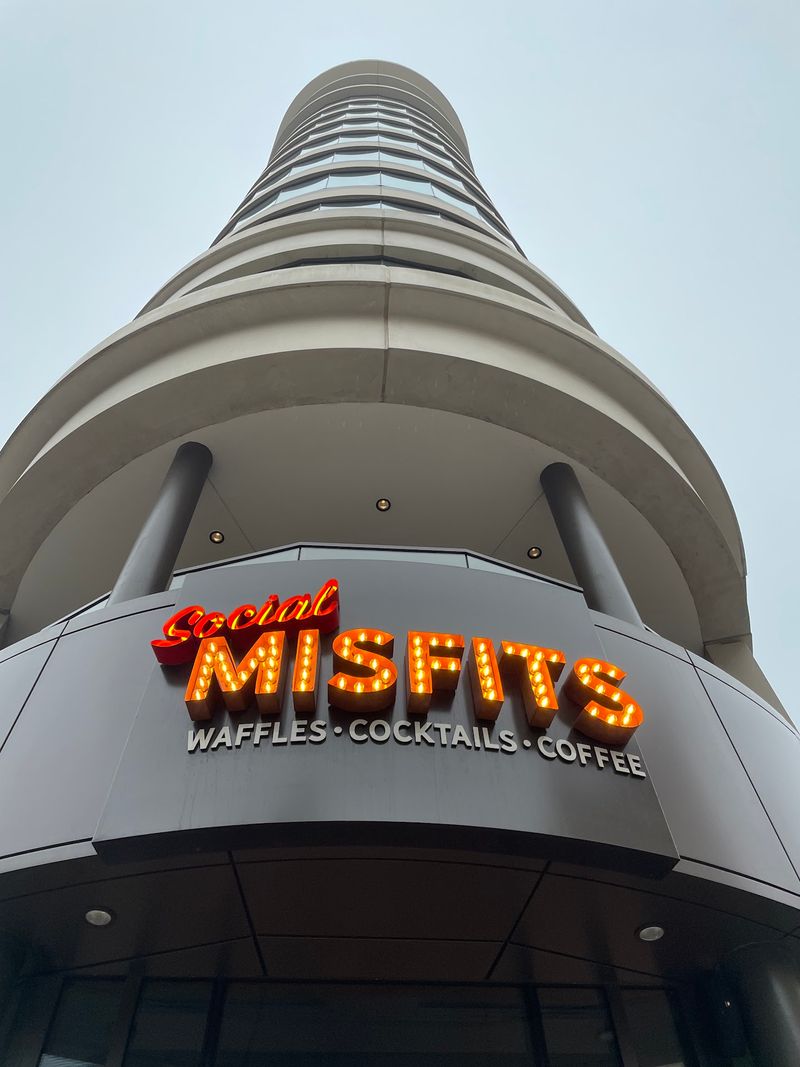 Why Social Misfits Stands Out on Fulton Street Why Social Misfits Stands Out on Fulton Street