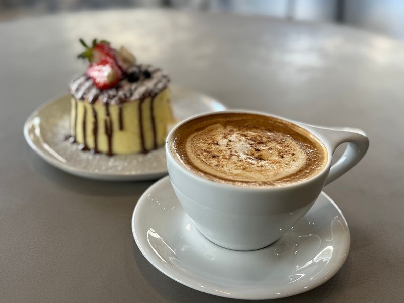 Why the Early Hours Work Better Than Late-Night Dessert Runs Why the Early Hours Work Better Than Late-Night Dessert Runs
