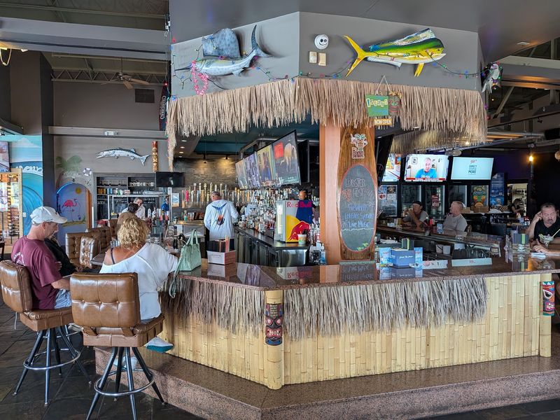 Why the Margaritas and Seafood Combo Works Here