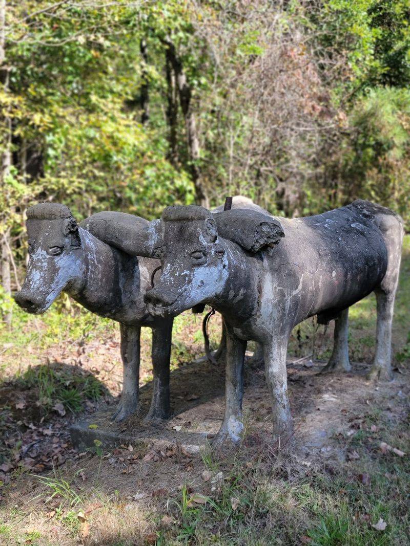 Why the Sculptures Feel So Different From Museum Art Why the Sculptures Feel So Different From Museum Art