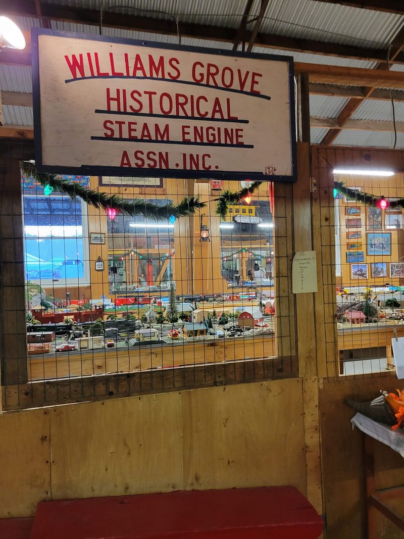 Williams Grove Farmers Flea Market (Mechanicsburg)