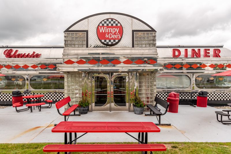 Wimpy & Dee’s Diner (Honey Brook) Wimpy & Dee’s Diner (Honey Brook)