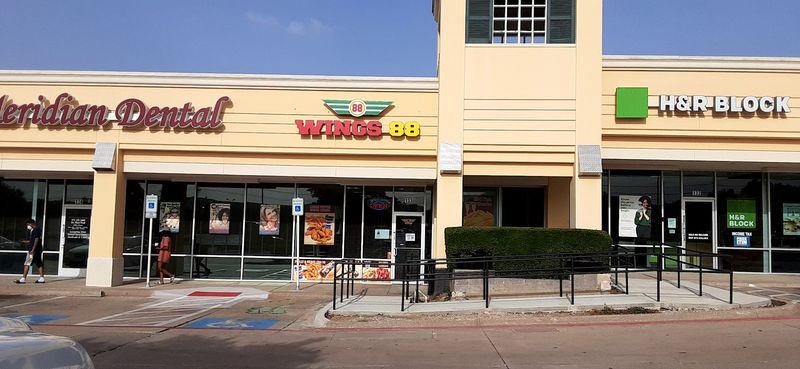 Wings 88 (Irving) Wings 88 (Irving)