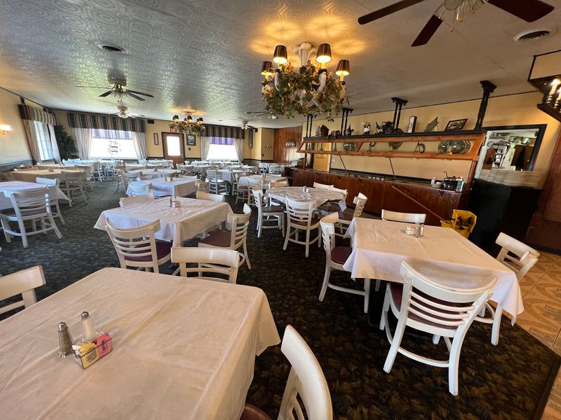 Mario’s Maples Supper Club (Peru)
