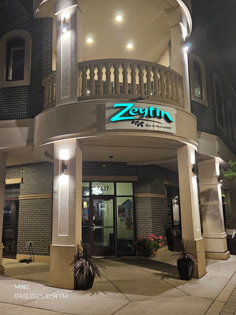 Zeytin Turkish Restaurant - Ada Zeytin Turkish Restaurant - Ada