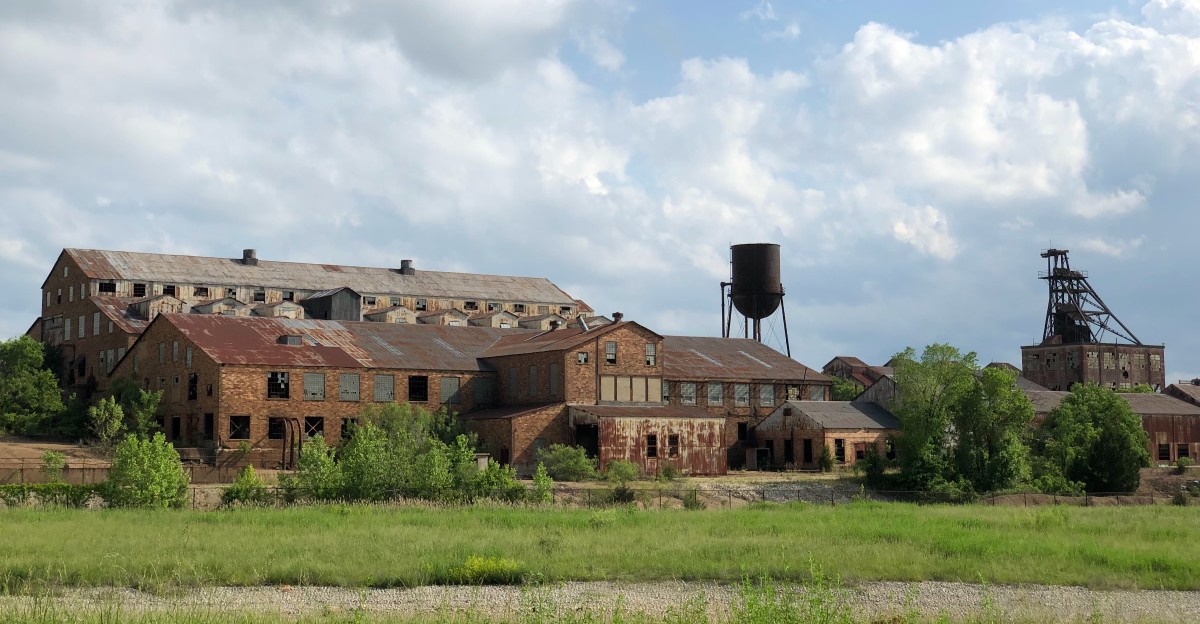 A 15-Ton Underground Locomotive Is Hiding Inside This Former Missouri Mine Powerhouse