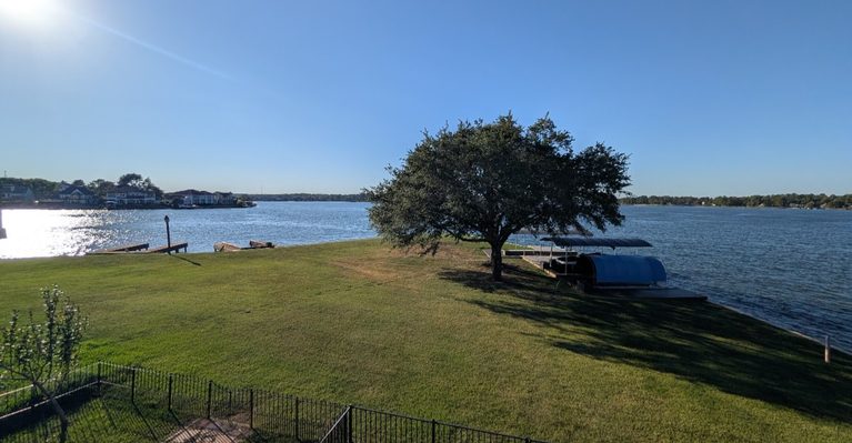 A Giant Texas Lake Between Waco And Houston Is Packed With Marinas And Water Fun