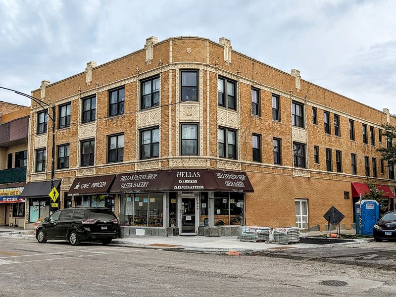 A Lawrence Avenue Storefront With Old-School Pull A Lawrence Avenue Storefront With Old-School Pull