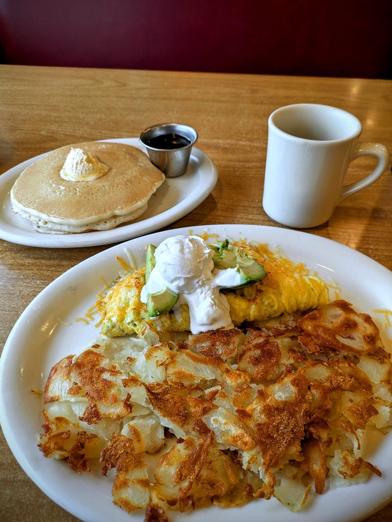 Beny’s Diner (Cortez) Beny’s Diner (Cortez)