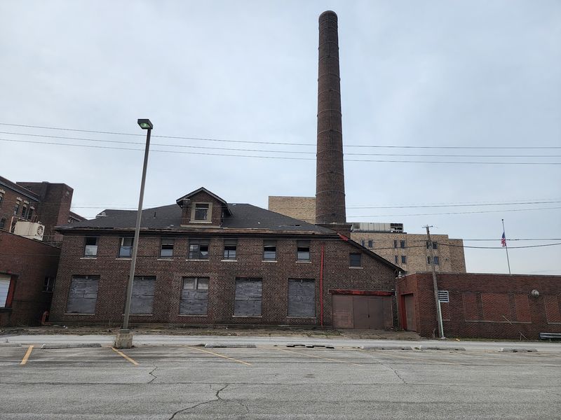 The Giant Shadow of Gary Works