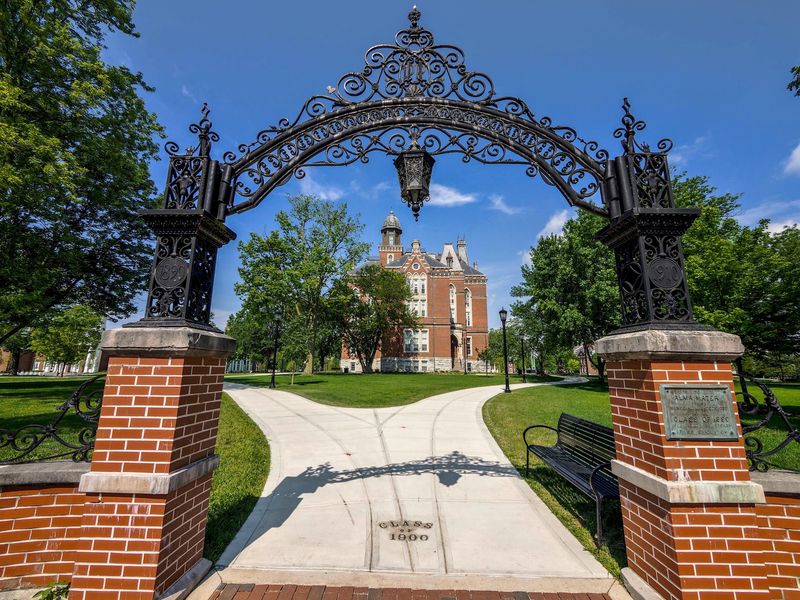 Look Past the Tuition Offer to the Classroom