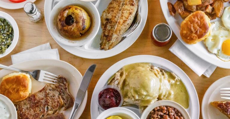 Hungry Diners Find Platefuls Of Southern Comfort At This Memphis, Tennessee Restaurant