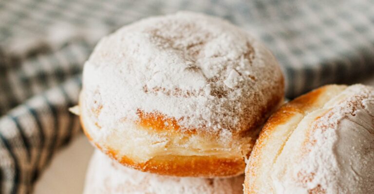 Jelly-Filled, Hand-Cut, and Glazed: 12 Old-School New Jersey Doughnut Stops