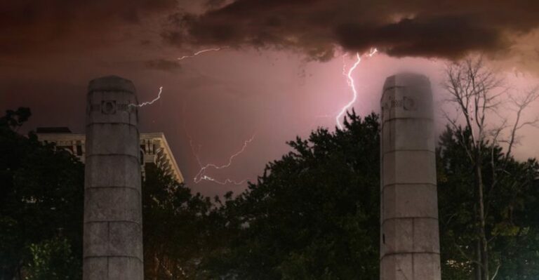 Michigan History Gets Spooky After Dark On This Grand Rapids Ghost Tour