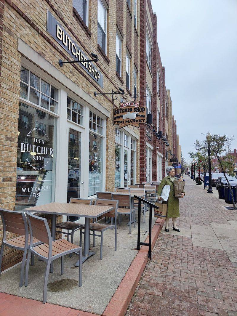 Carmel, Indiana Gets a Market That Actually Helps You Cook Better