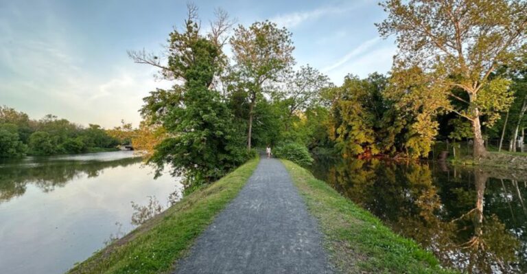 One of New Jersey’s Easiest Trails Is Also One of Its Prettiest