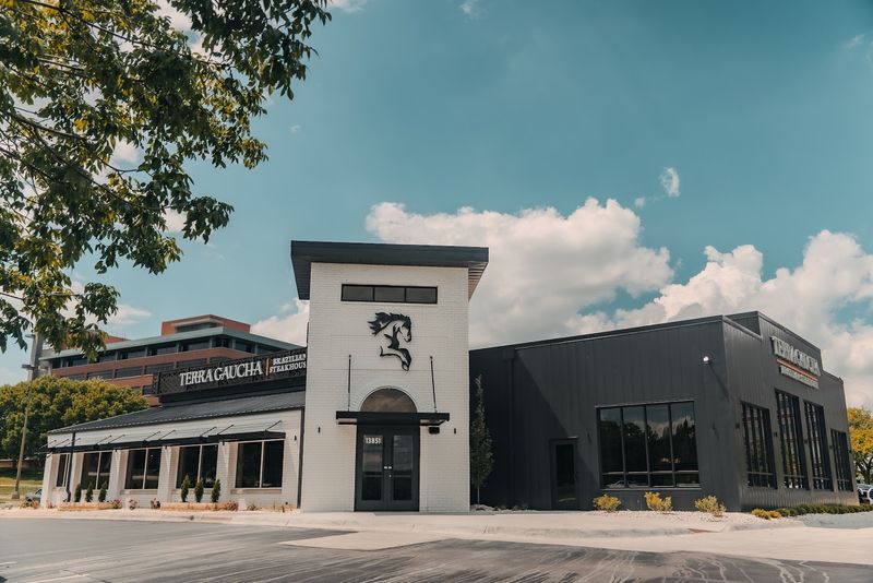 Why This North Side Spot Sets the Bar