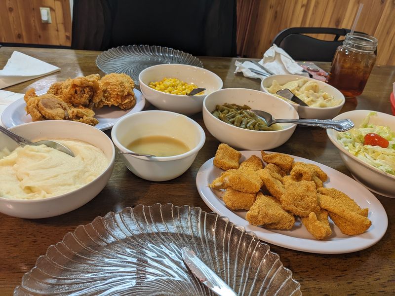 Gabby & Granny’s Kitchen (Marion)