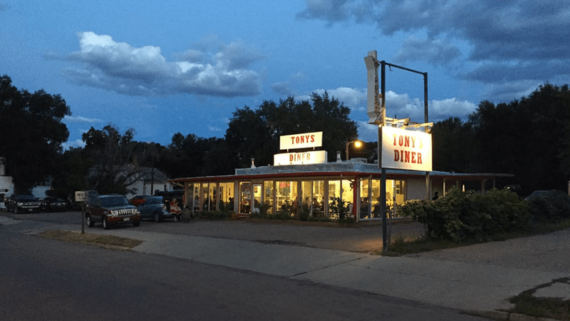 A Main Street Diner With Zero Fancy Tricks