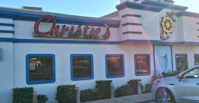 People Drive Across Texas Just To Try The One Dish That Made This Restaurant Famous