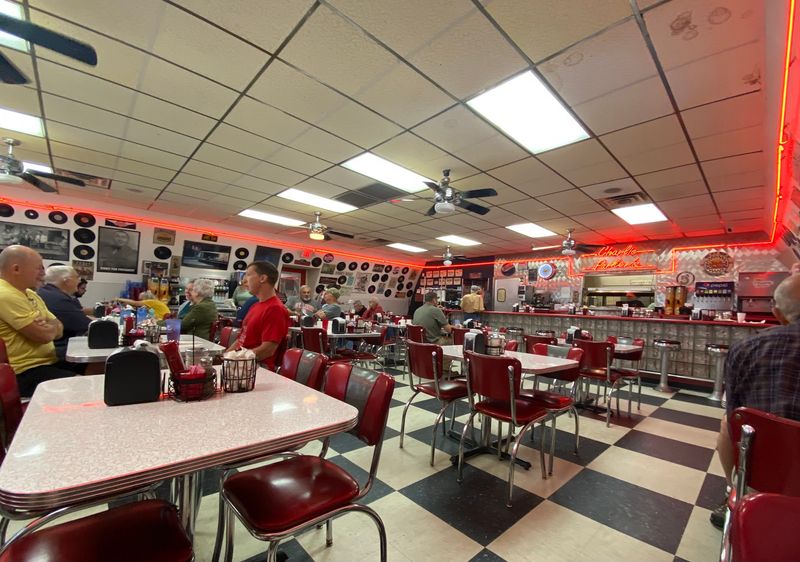 Springfield, Illinois, Served With Retro Energy Springfield, Illinois, Served With Retro Energy