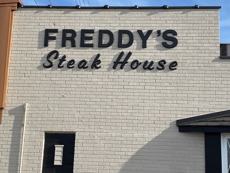 Freddy's Steak House (Hammond)