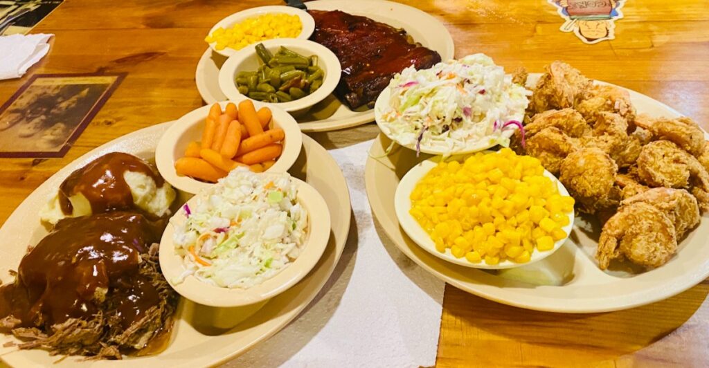 Sunday Dinner At Grandma's Comes Back To Life At This Missouri Restaurant