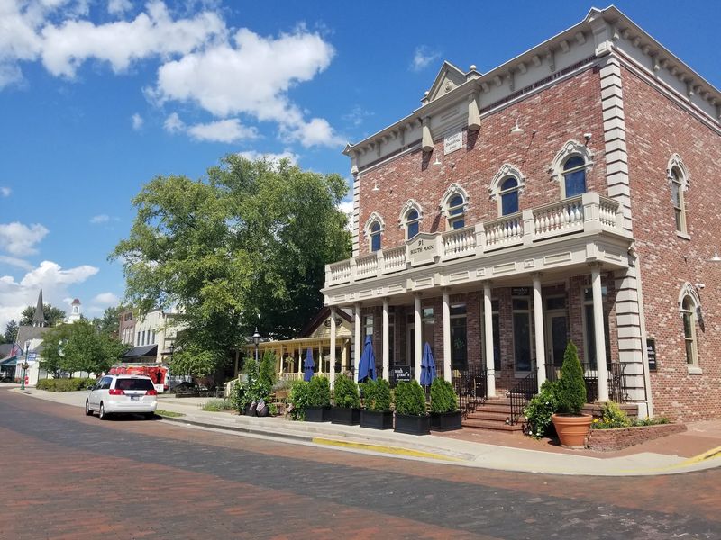 Zionsville Brick Streets and Seasonal Events (Zionsville)