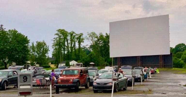 The Beloved Drive-In Movie Theater In Pennsylvania That Has Locals Hooked