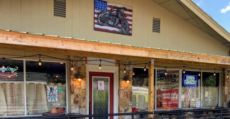 The Steaks At This Remote Tennessee Restaurant Make The Long Drive Worthwhile