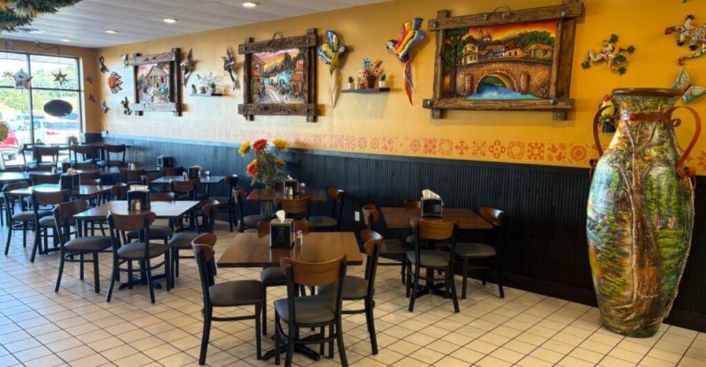 The Top Cheeseburger In Pennsylvania Is Served Inside This Hole-In-The-Wall Restaurant