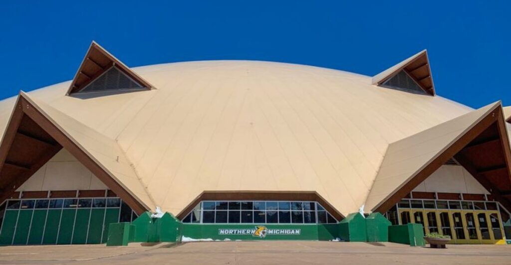 The World’s Largest Wooden Dome Is Visible From This Scenic Michigan Trail