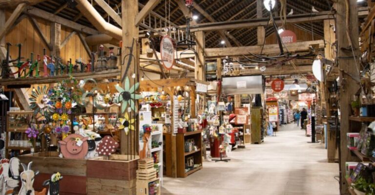 These 10 Ohio Fall Decor Stops Help You Decorate Without Overspending