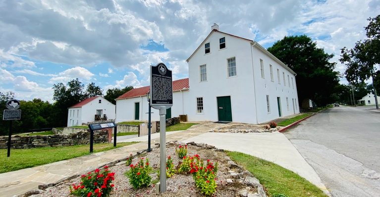 These 10 Texas Villages Are Easy to Miss and Worth Finding