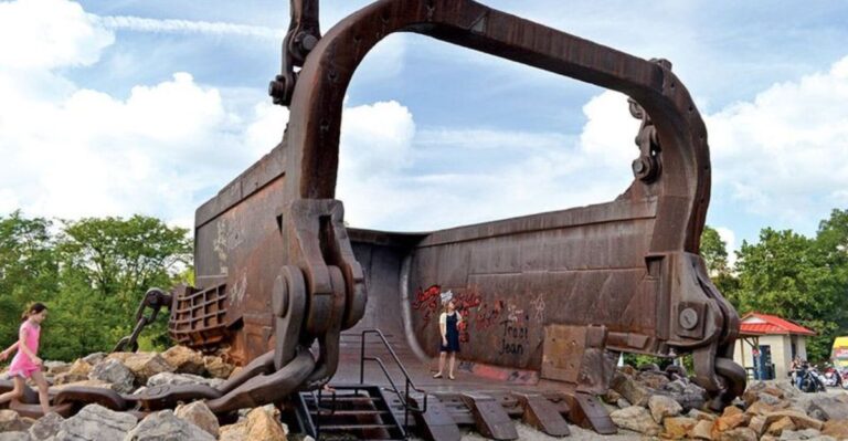 These 10 Unusual Ohio Attractions Gave Us Road Trip Memories Worth Retelling