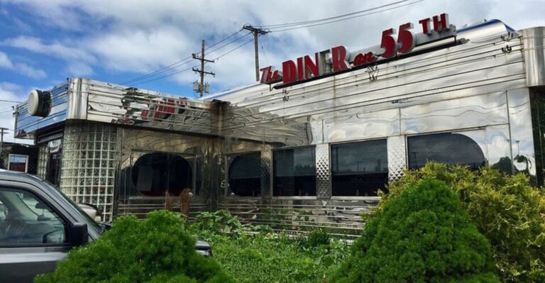 These 13 Ohio Diners Keep The Old-School Tradition Alive (And Locals Love It)