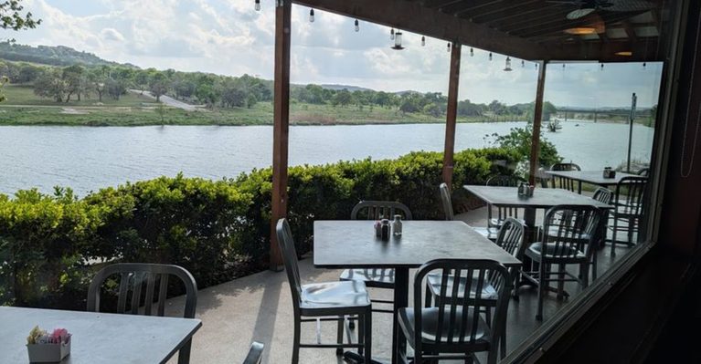 These 9 Texas River Tiki Bars Turn Happy Hour Into a Mini Vacation