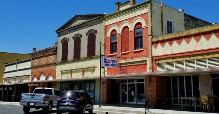 These 9 Texas Towns Are So German, You’ll Think You Left The Country