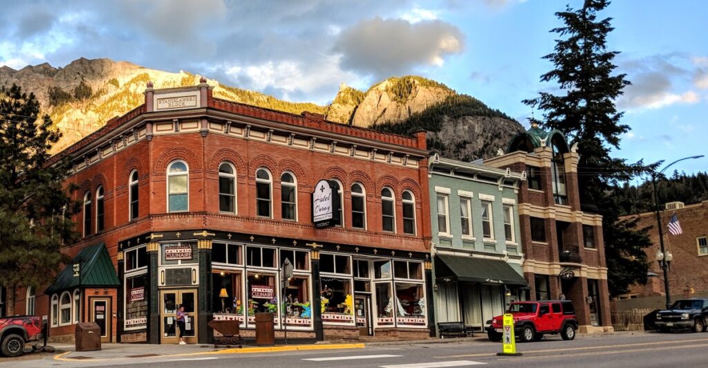 This Dreamy Colorado Town Feels Like the Swiss Alps Without the Crowds