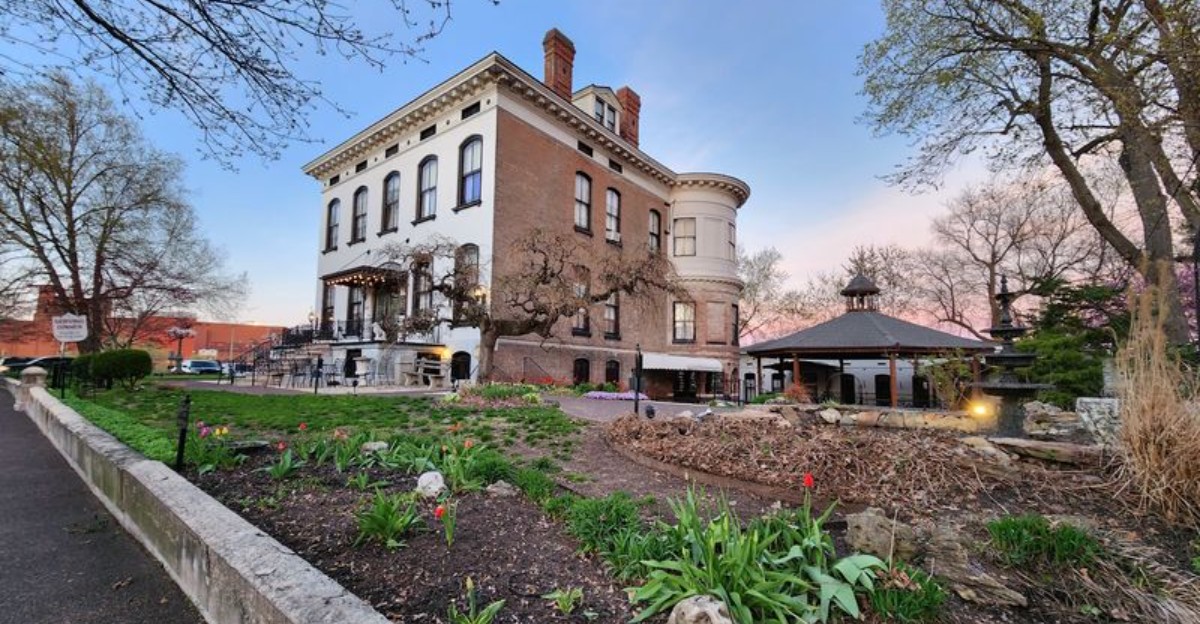 This Historic Missouri Restaurant Has Been Serving Meals And Ghost Stories Since 1868