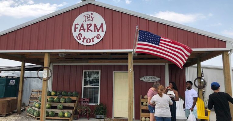 This Texas Farm Store Has Fresh Produce, Local Honey And Homemade Ice Cream Under One Roof