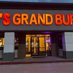 This Texas Seafood Buffet Turns Weekends Into An All-You-Can-Eat Feast
