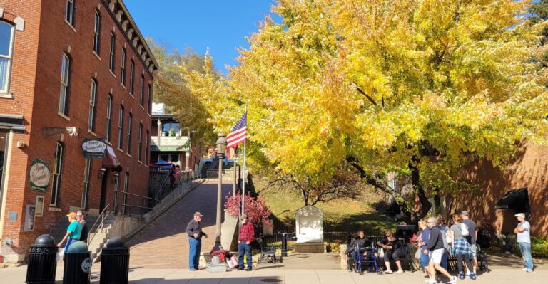 This Tiny Illinois Town Is Quietly Becoming One of the Coolest Places in the Midwest