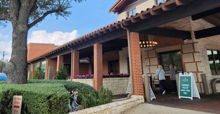 This Unassuming Texas Cafeteria Keeps Locals Coming Back For Its Huge Portions