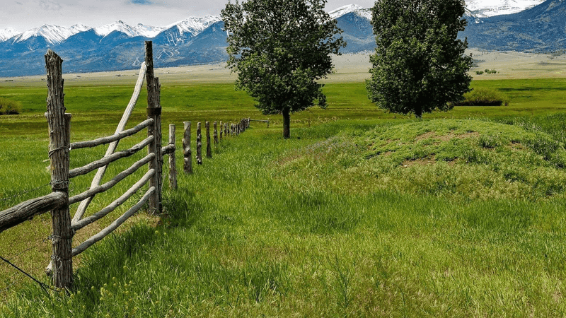 Colorado Views That Keep Changing Around Every Bend Colorado Views That Keep Changing Around Every Bend