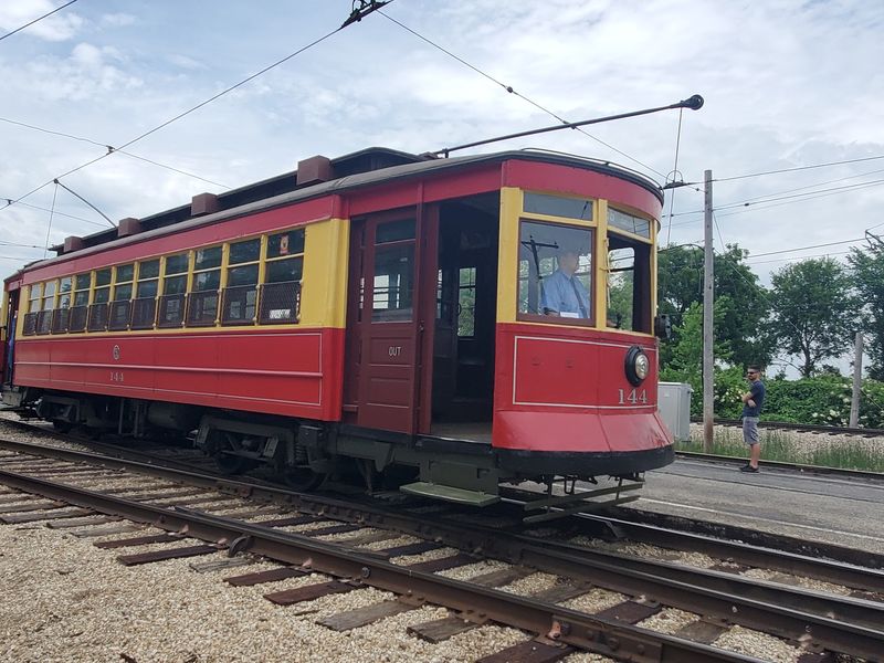 Where Illinois Streetcar Days Still Sound Alive