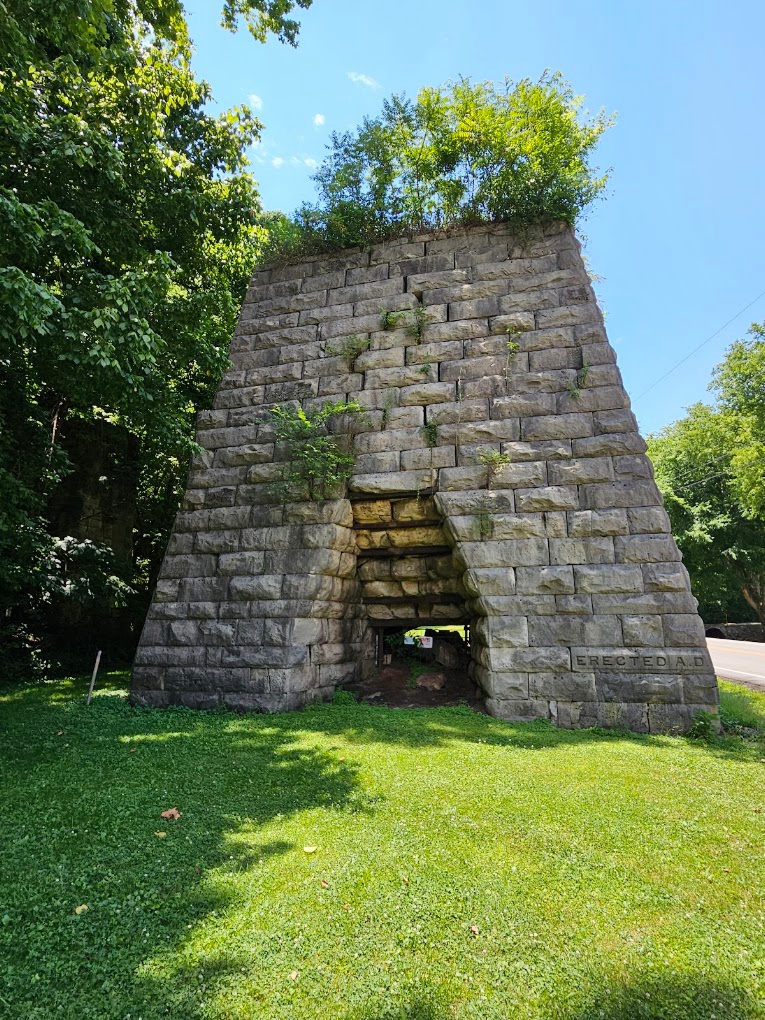 6 Towering Ruins in Tennessee That Look Like They're From Another World